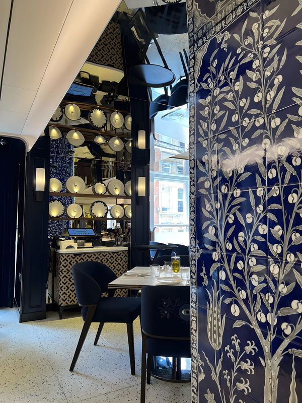 Em Sherif at Harrods Londra İznik Çini Projesi
