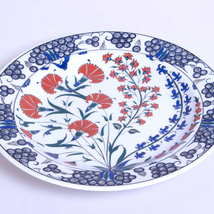 Gulbenkian Museum Carnation Patterned Iznik Ceramic Plate Replica